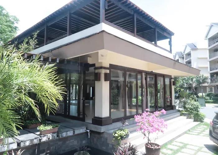 Moody Space Near Naia Terminals Aparthotel 3*